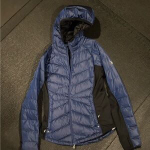 Spyder Women's Navy and Black Puffer Jacket